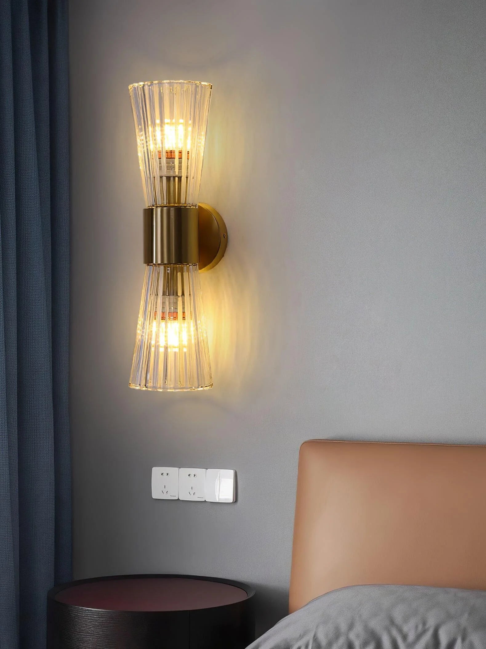 Sirius Crystal Ribbed Double Head Wall Light (18) (1) (1).webp__PID:fecf0b3f-b4ee-4805-932e-9866a5fdbcda