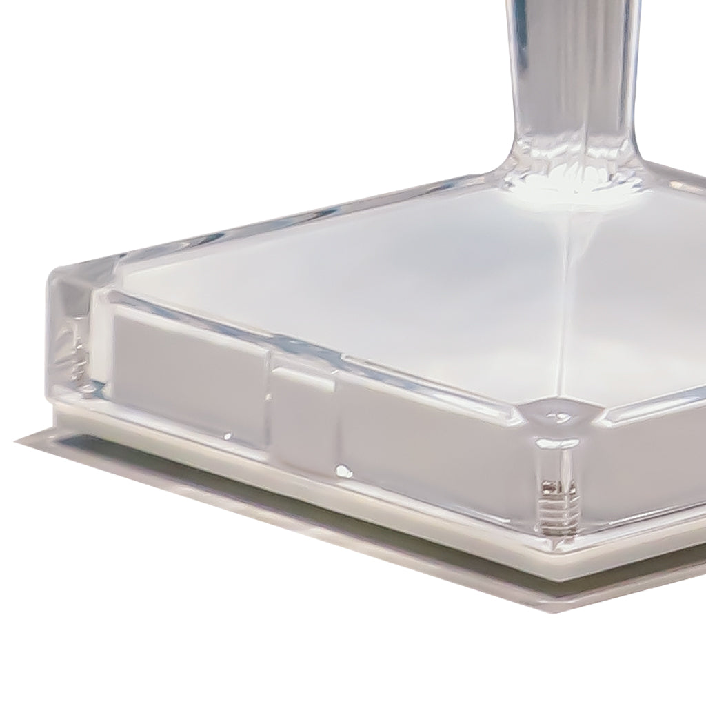 lampada da tavolo in cristallo led dettaglio four.jpg__PID:98b79f97-7b6c-47fd-bfd6-e027c65e4c76