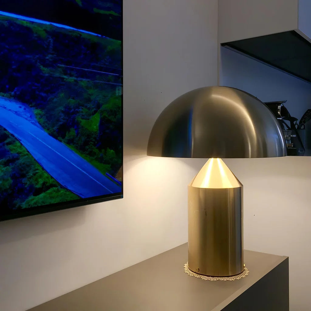 Lampada da tavolo moderna in metallo Atollo2.webp__PID:b4d7e5be-1dda-4ade-a09f-7e4050049bc4