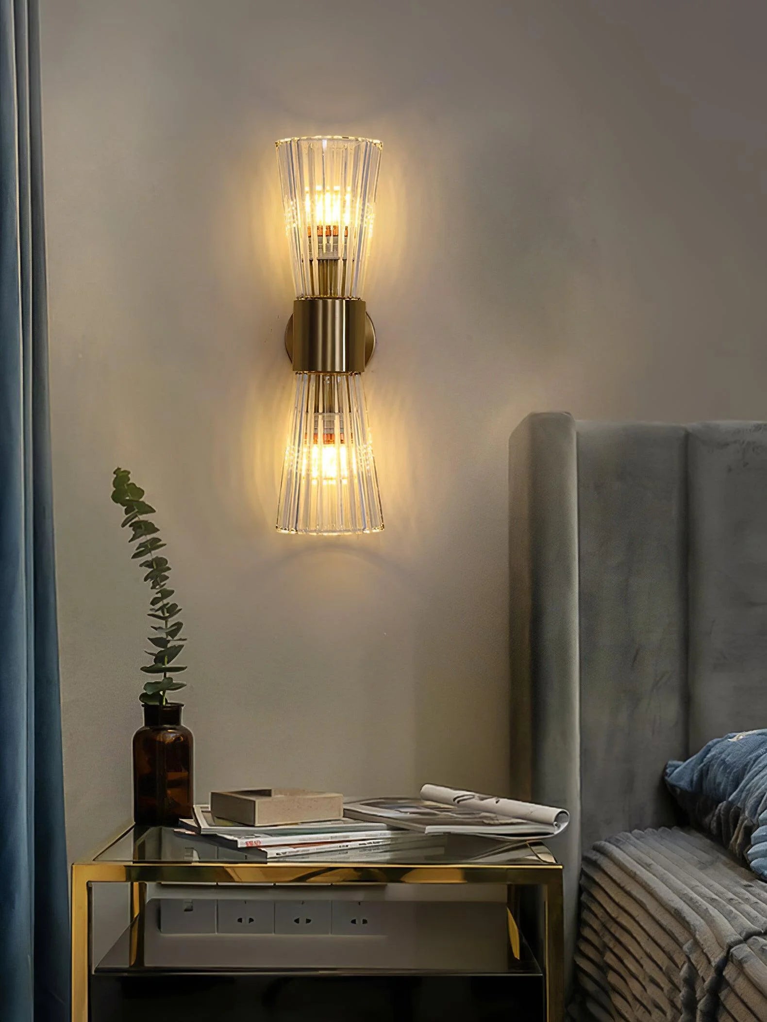 Sirius Crystal Ribbed Double Head Wall Light (20) (1) (1).webp__PID:fa0d4deb-ed02-465a-8153-576a2fb786b6