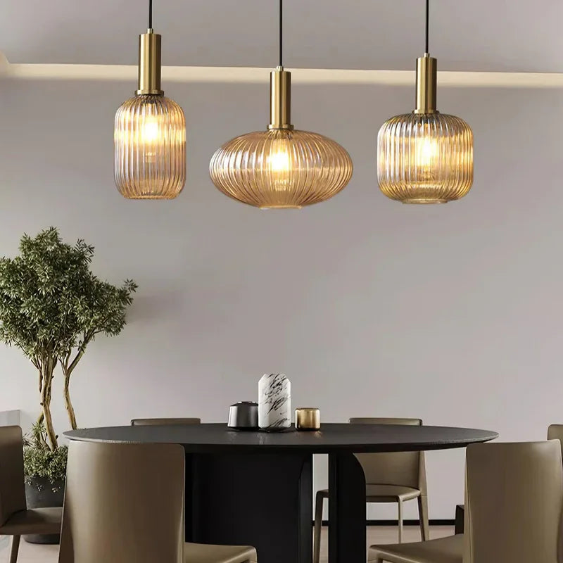 Lampada a sospensione Scylla moderna e creativa in vetro a coste1 (5).webp__PID:7194e7aa-5546-4444-b098-3bd5a50ae6e1