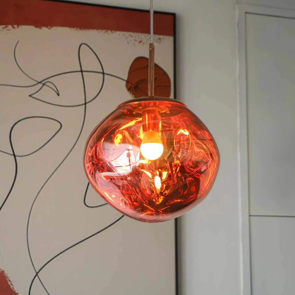 Nilla Melt Pendant Light11.webp__PID:84018180-7630-46e3-b981-50ca08897c1f