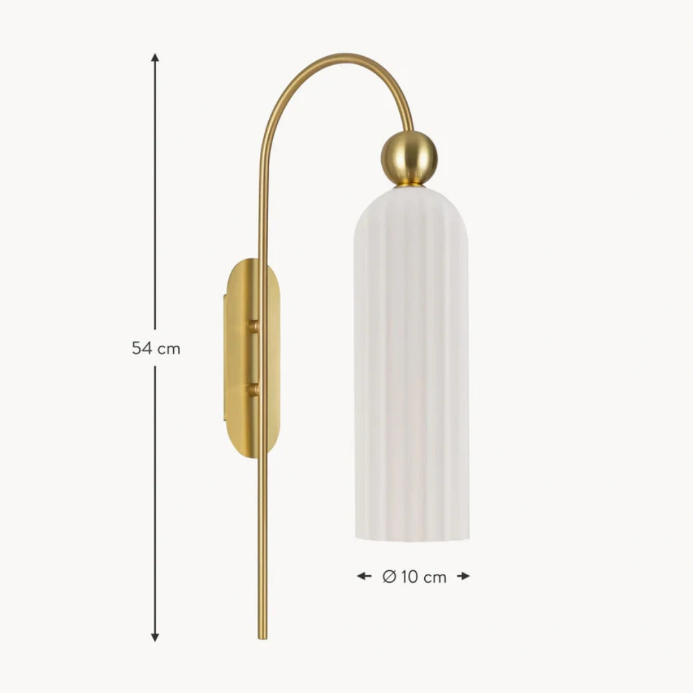 Alvyen Nordic Vertical Glass Wall Light-white (5).webp__PID:9a93ef71-4b52-47e2-8a16-6b7cd9e0043e