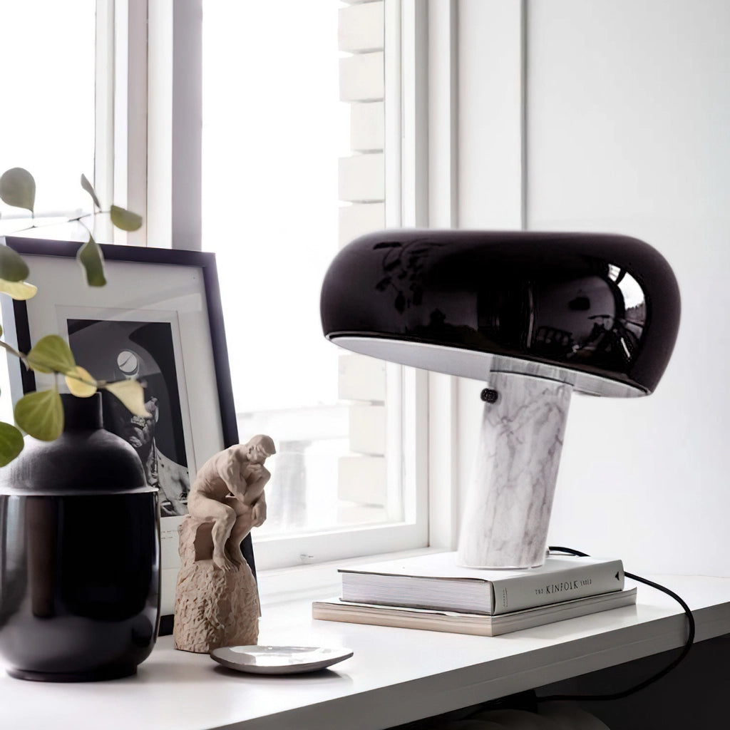 Lampada da tavolo Lugh Snoopy8.webp__PID:95442393-d06a-4745-8ed1-fa9f8df67e49