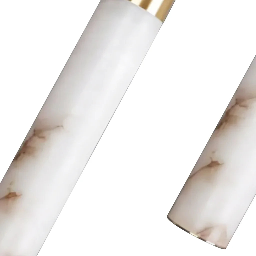 Lampada a sospensione verticale bianca Ismara in ottone alabastro dettaglio3.webp__PID:3c4abb71-c347-4066-b382-c206edb02d77
