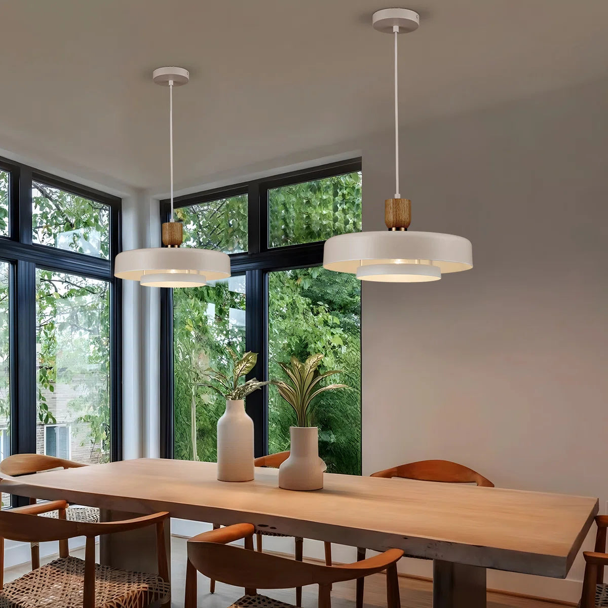 Lampada a sospensione a un livello Maren Nordic bianca (6).webp__PID:5fc7d3f2-b804-474c-ba33-2d5122933e91