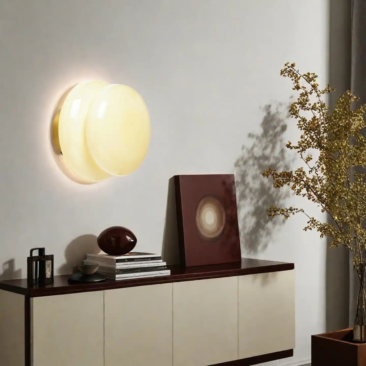 Pyris Opal Glass Wall Light-17.webp__PID:4cc18037-8d5a-447a-ad72-7d20890ab3df