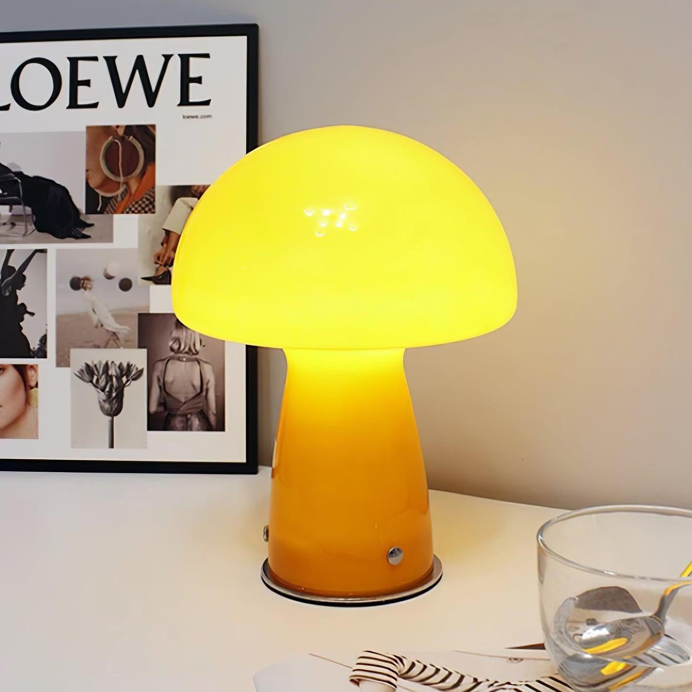 Lampada a sospensione moderna in vetro multistrato Glaucus (214).webp__PID:100aae17-f8fe-439e-b099-7d62512e94a3