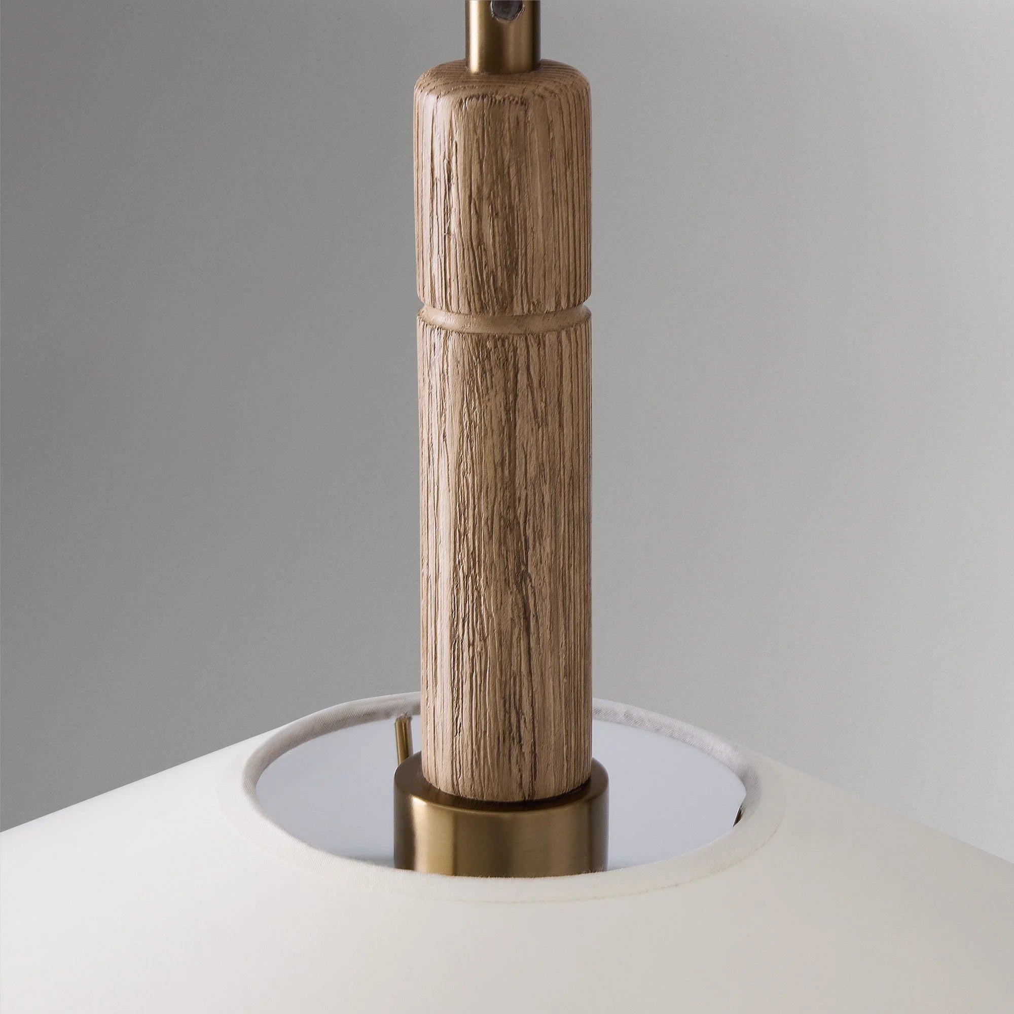 Lyric Antique Natural Hat Shape Paper Pendant Light (4).webp__PID:d9a3feec-6361-4d9b-8833-f4912709b3fc