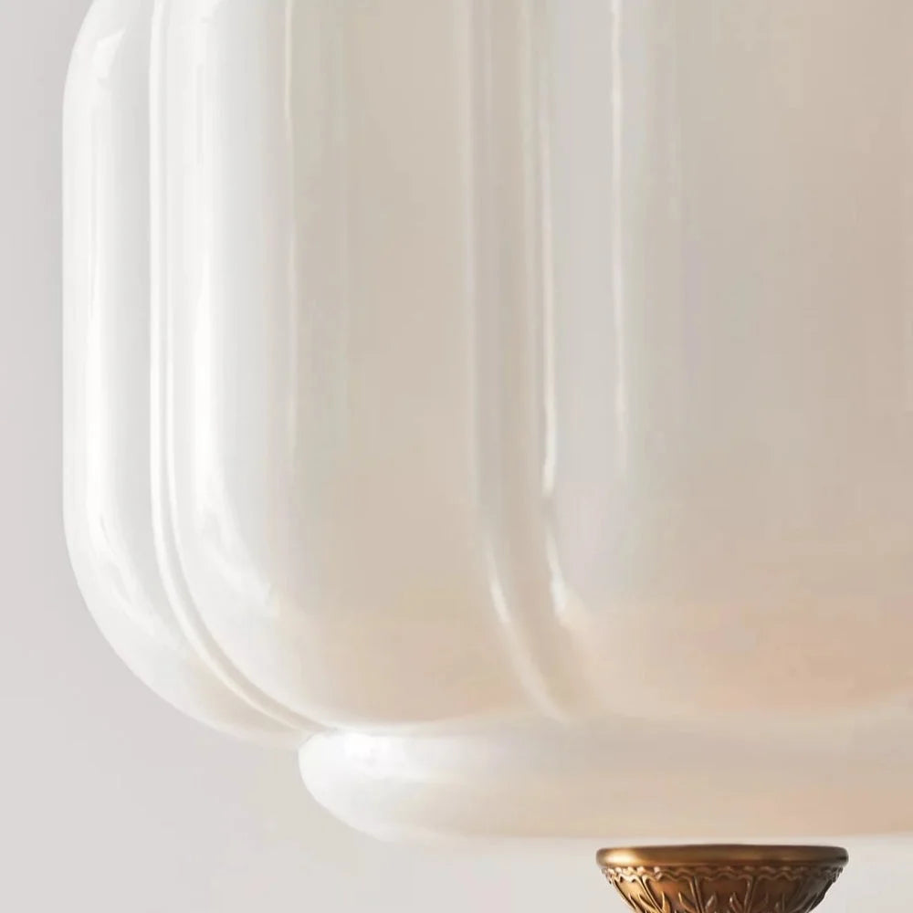 Lámpara-colgante-Eloise-de-vidrio-crema-vintage-Máni (9).webp__PID:815e1732-183b-433b-b34b-65d1033cc1f4