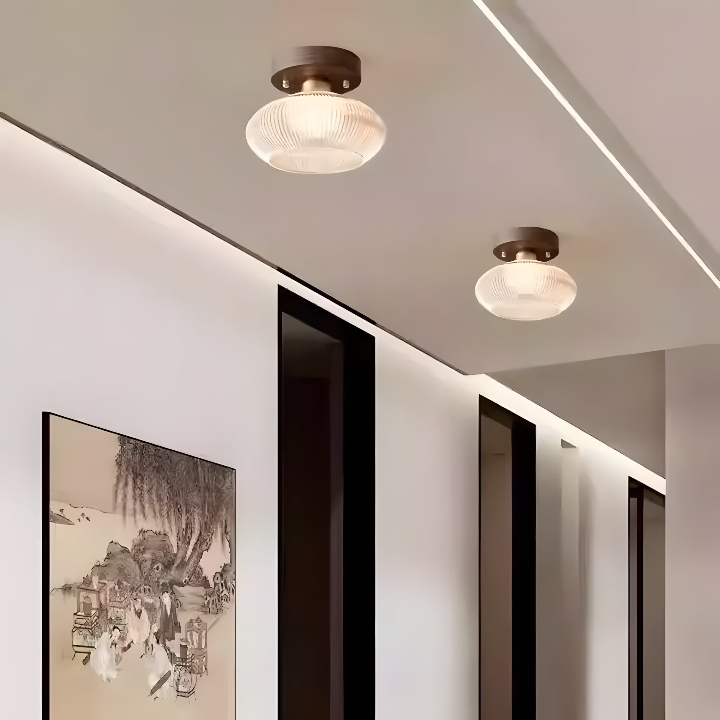 Plafonnier minimaliste en verre à dôme bas Otis 2.webp__PID:6979ae56-ffc3-4dc5-8988-db4644b35d89