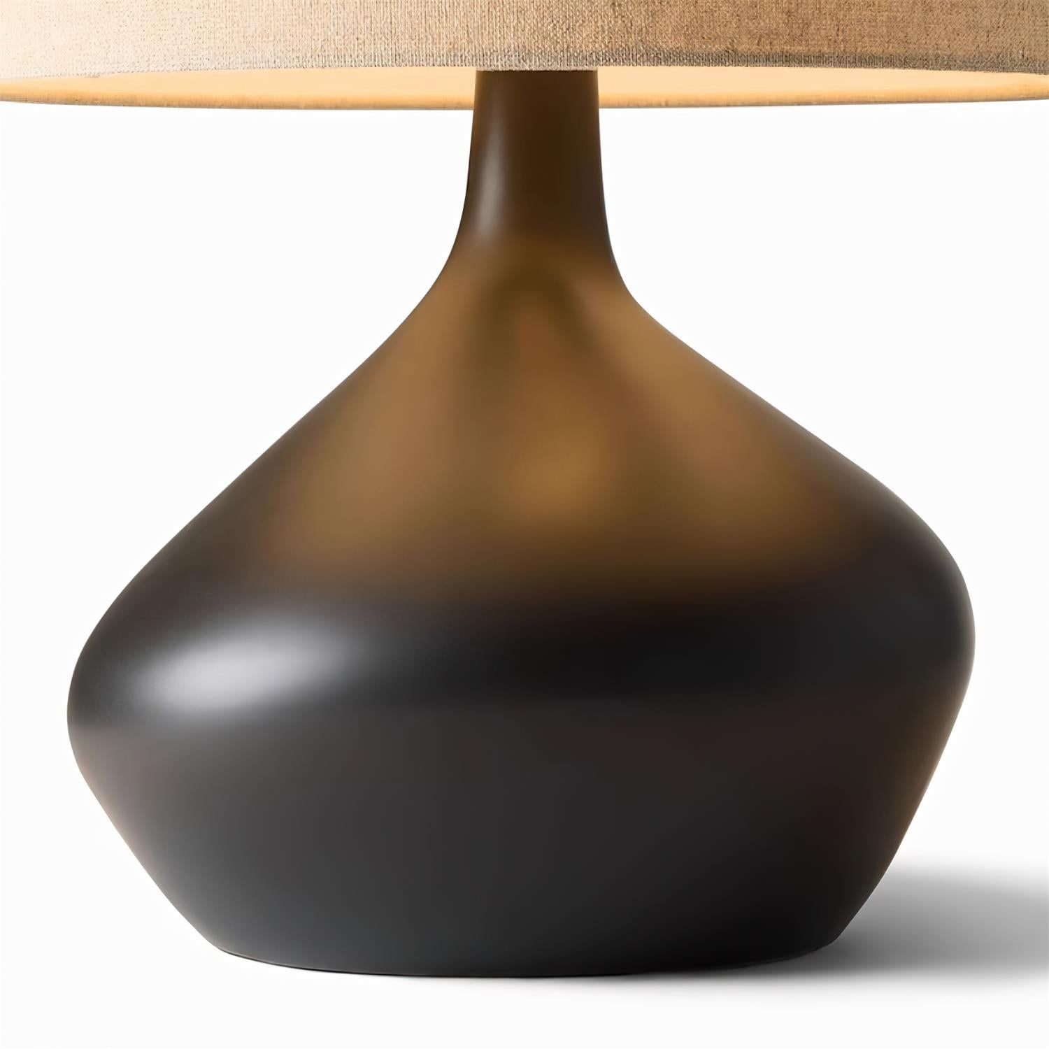 Alvare Vintage Bauhaus Table Lamp.webp__PID:38c928ee-e7c5-486f-b9df-6b8dd6cb3938
