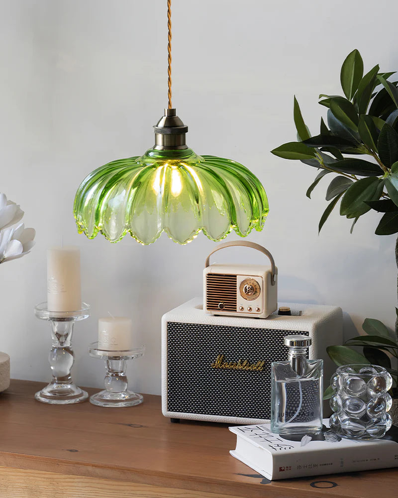 Typhon Retro Pastoral Glass Flower Pendant Light (17).webp__PID:a3408967-ec48-446d-b658-b81029632b70