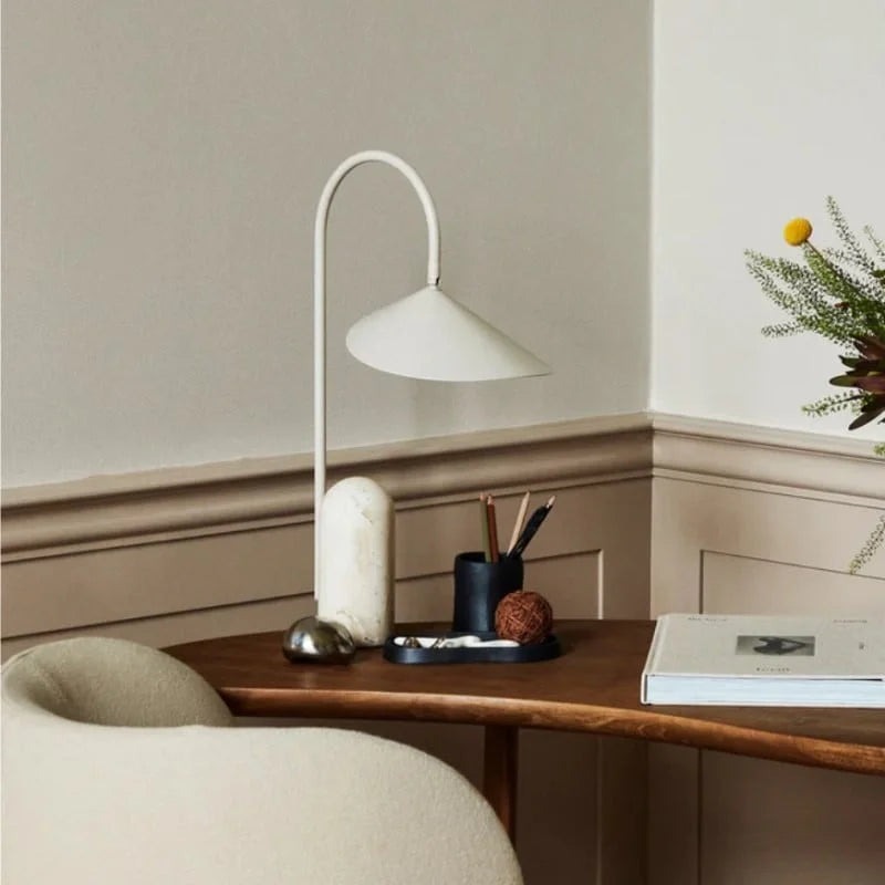 Takumi Modern Swivel Marble Base Leaf Table Light (4).webp__PID:58debf7a-06c3-4be5-b83e-735ee6661df2