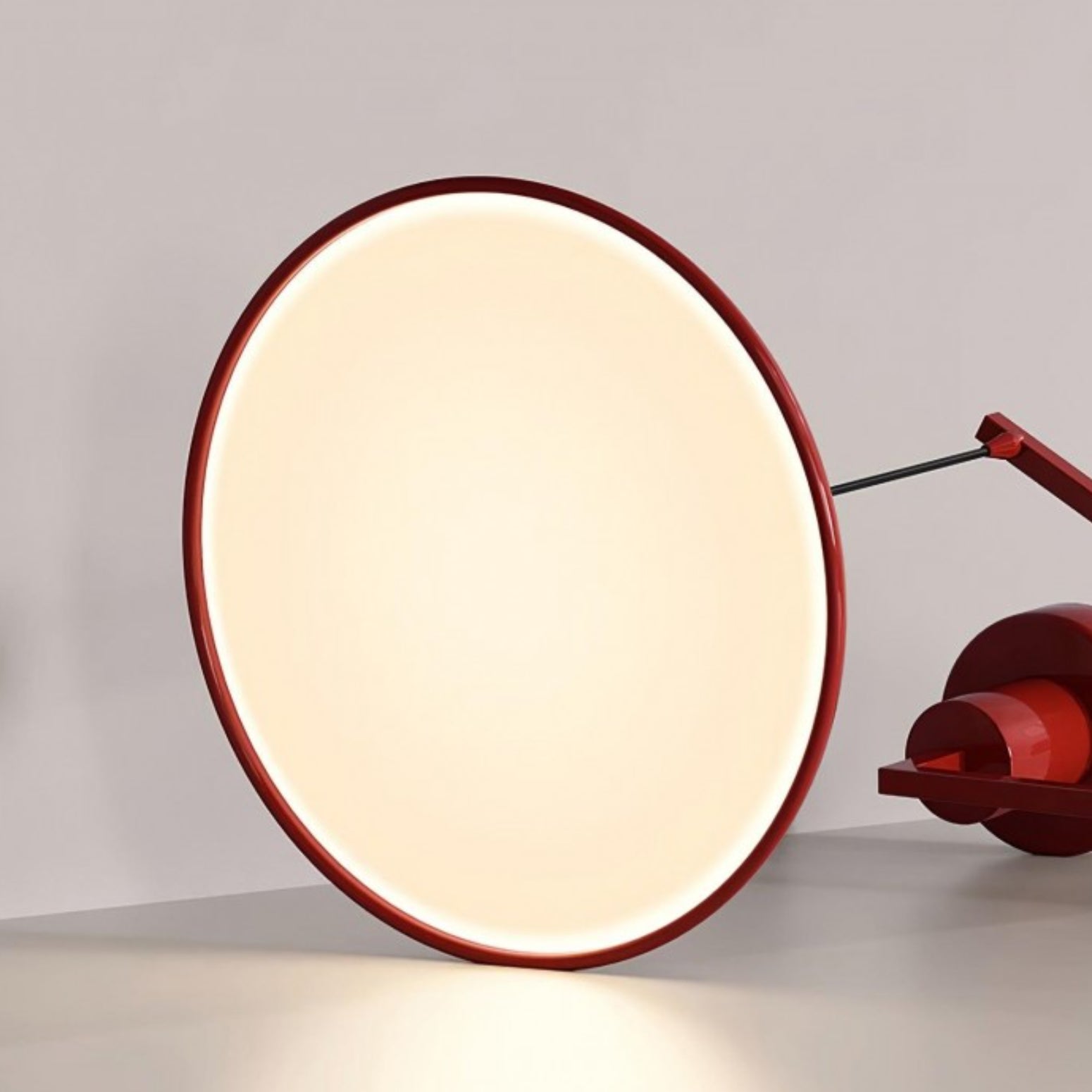 Orion Adjustable Swing Arm Acrylic Disc Pendant Light detail2.webp__PID:4f0e34fc-bef2-43e7-8a01-0ae5d4b4a059