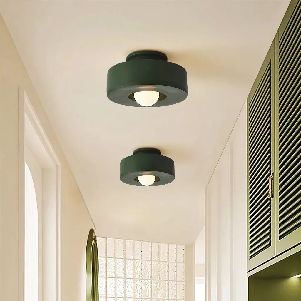 Plafoniera LED moderna geometrica Sora scene4.webp__PID:7925331c-342a-4a56-aefc-8130b80d0f05