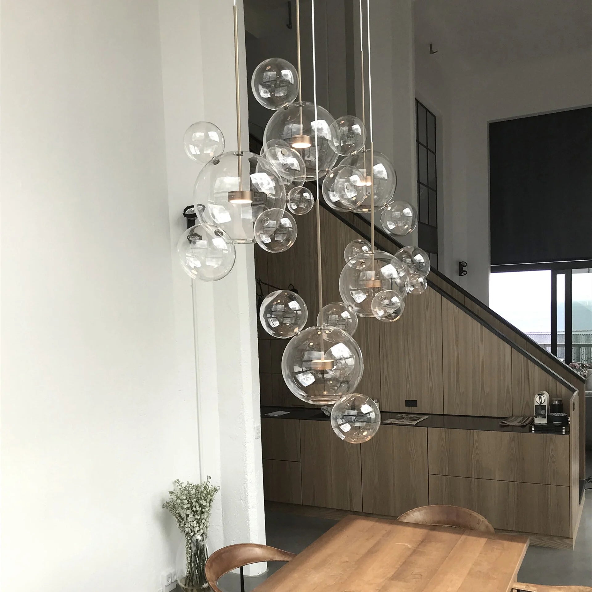 Astrid-Modern-Soap-Bubble-Glass-Pendant-Light (20).webp__PID:fdfbcde1-6d3c-4c02-aa8e-fb1249458087