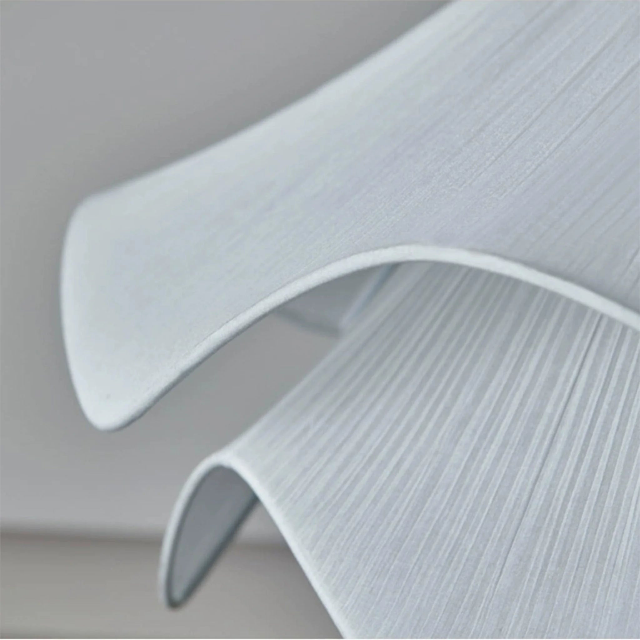 Themis-Lia-Nordic-Art-Petal-Pendant-Light (11).webp__PID:27e86090-4c8d-48ce-8884-3afd5a96745c