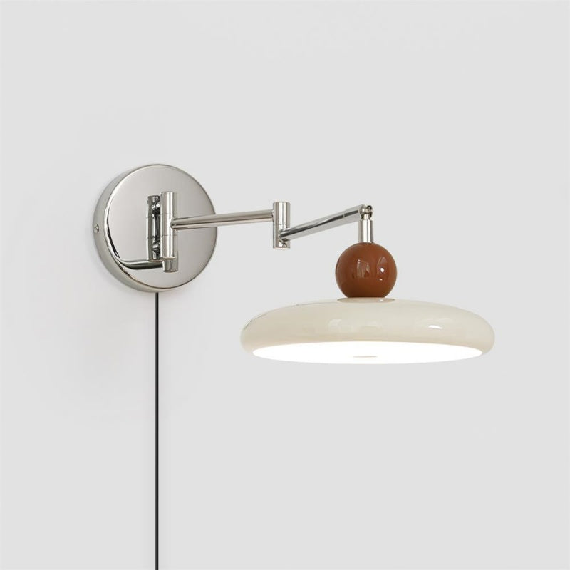 Solara Adjustable Swing Arm Wall Lamp (6).webp__PID:9b3039dd-0a0d-4750-b024-341971bdc330