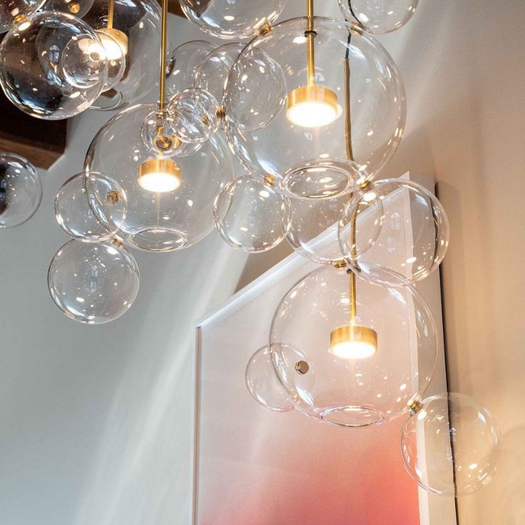 Astrid Modern Soap Bubble Glass Pendant Light15.jpg__PID:bb9771ac-6cd0-4c75-91c0-8c6ce6107e73