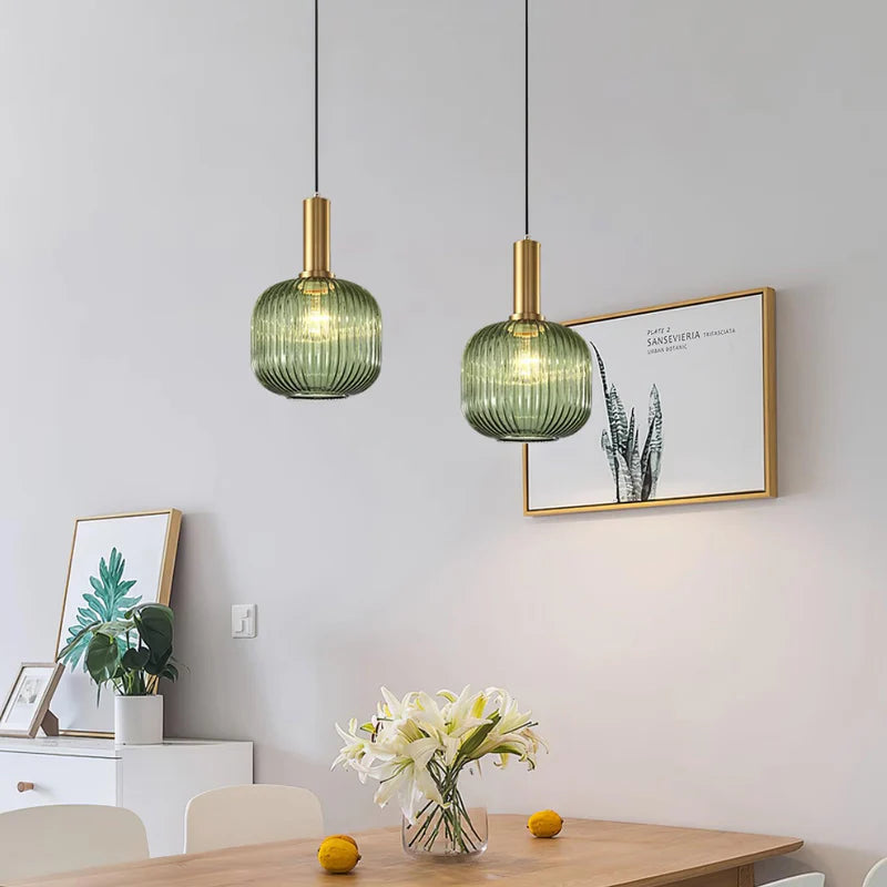 Lampada a sospensione moderna e creativa in vetro a coste Scylla (21).webp__PID:79cabfd3-6638-4288-935d-cd537b969393