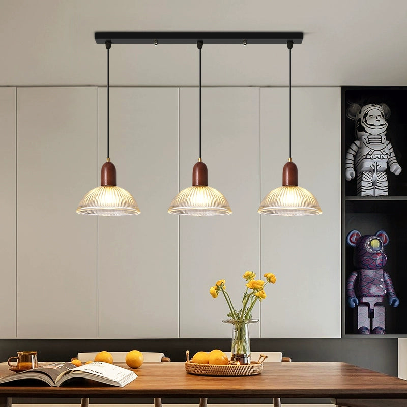Suspension vintage en verre nervuré Aderynne (14).webp__PID:66b273d0-77fa-47c5-ab59-3396a461f816