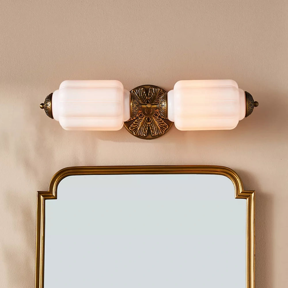 Eirlysia Vintage Eloise Milk Glass Wall Light (2).webp__PID:6df3373f-86b4-4ab1-81b2-1af727e56f9c