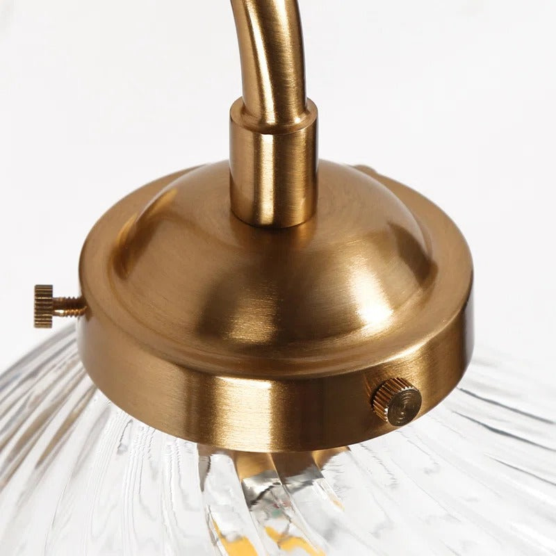Elora Vintage Wandleuchte aus Messing mit Wirbelmuster, Detail1.webp__PID:564efd7c-142e-4848-ab9f-9c14b77522bb
