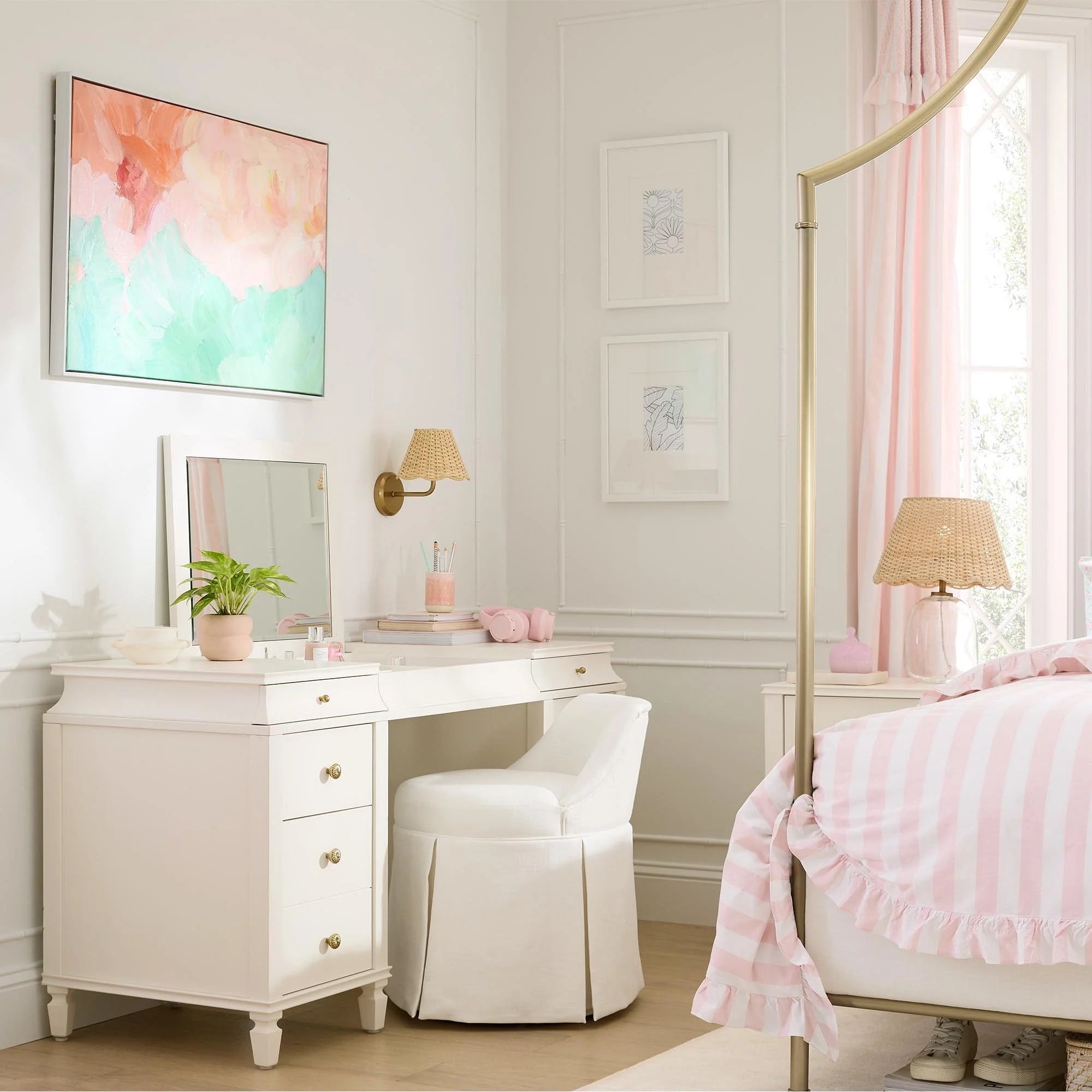 Crosby Rustikale Wandleuchte aus gewebtem Rattan (5).webp__PID:1fe037cc-38fd-41e6-b4e2-f57af4b5aecf
