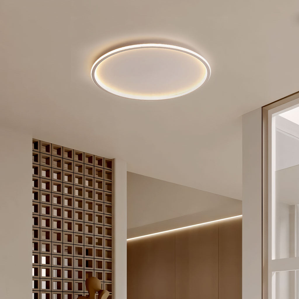Zev Round Hollow Deckenleuchte weiß Korridor.jpg__PID:62ebd7e5-9acc-4cf2-b217-ad5db12030c8