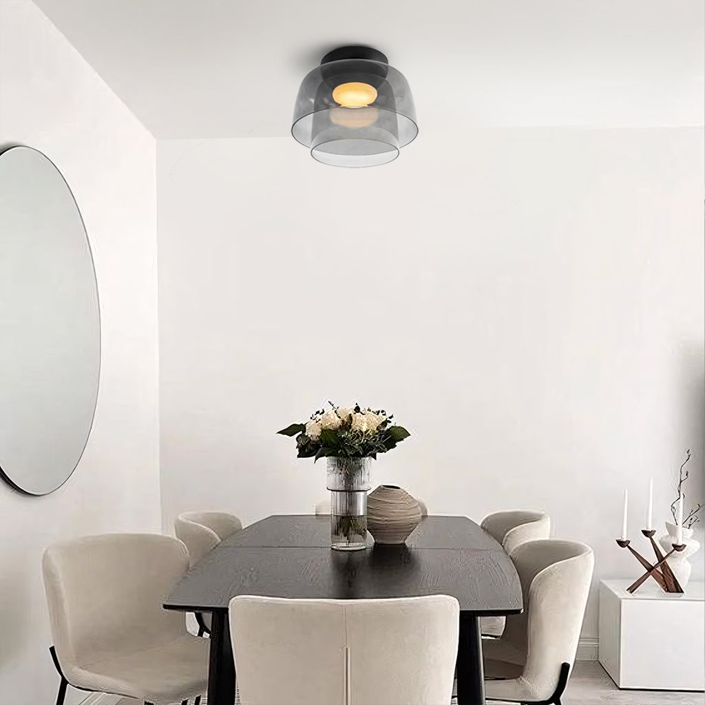 Comedor con lámpara de techo con forma de cuenco multicapa colorido Fuchs.jpg__PID:4cbe78bc-cd87-4cd3-bf6b-2c14b864be17