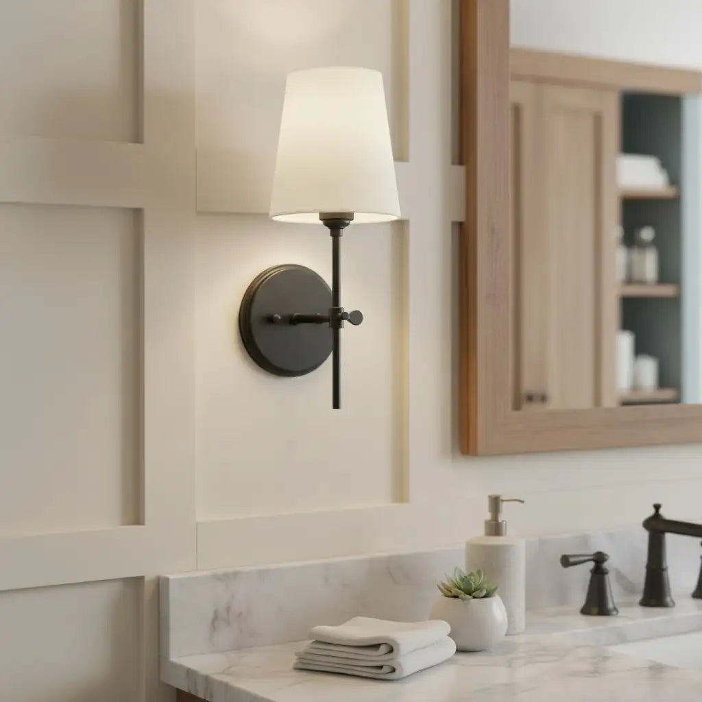 Applique da parete a 1 luce in tessuto minimalista ambrato in ottone16.webp__PID:3652913d-4e73-4141-9db4-c57a8db65afd