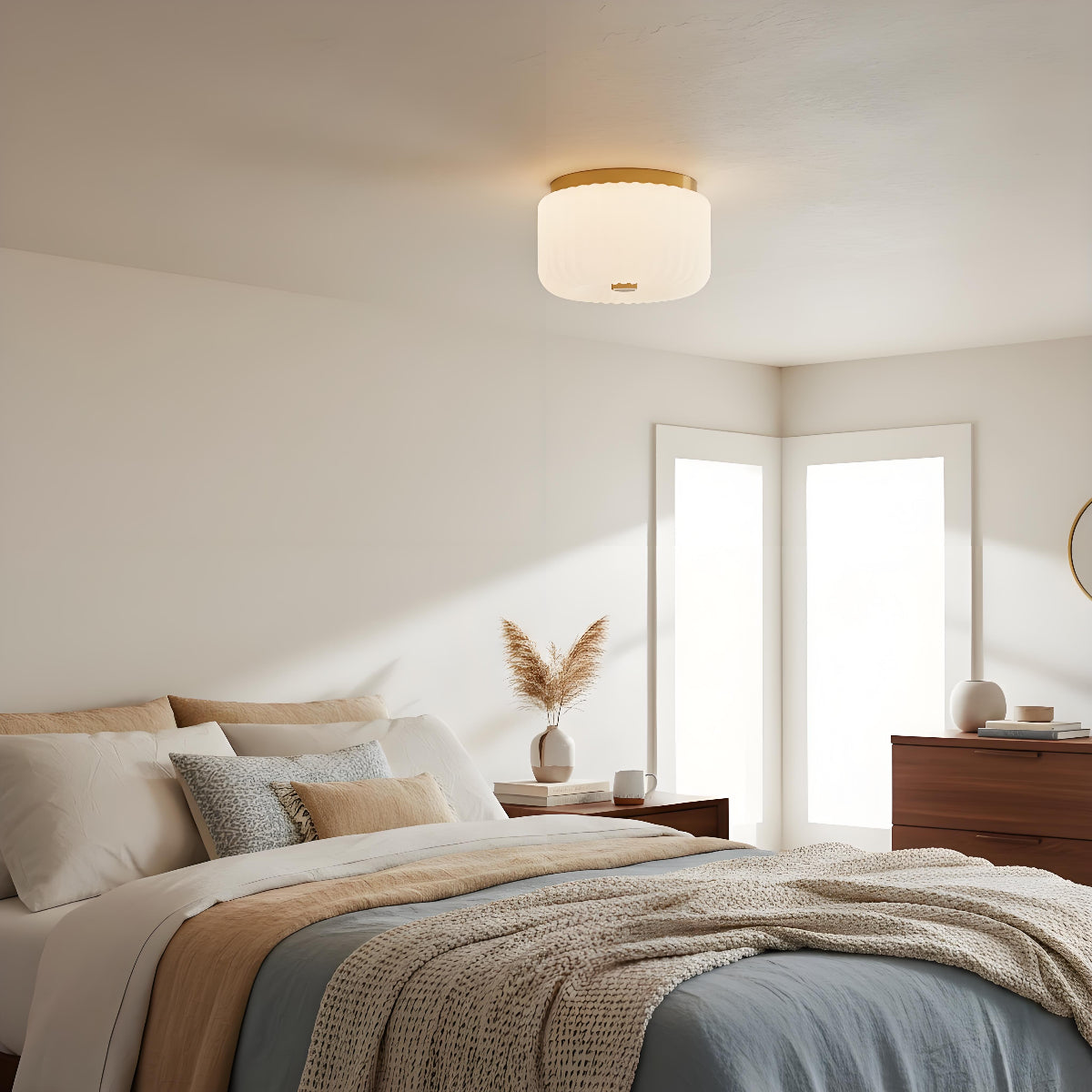 Plafoniera moderna e minimalista in vetro lattimo Lirael6.webp__PID:7d7359d5-de77-41b0-bbba-916e24133bb1