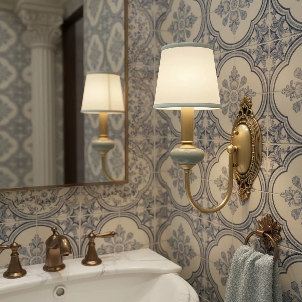 Applique murale en verre Freya Lotus12.jpg__PID:48f90d25-230a-4188-8147-56f28d511cbf