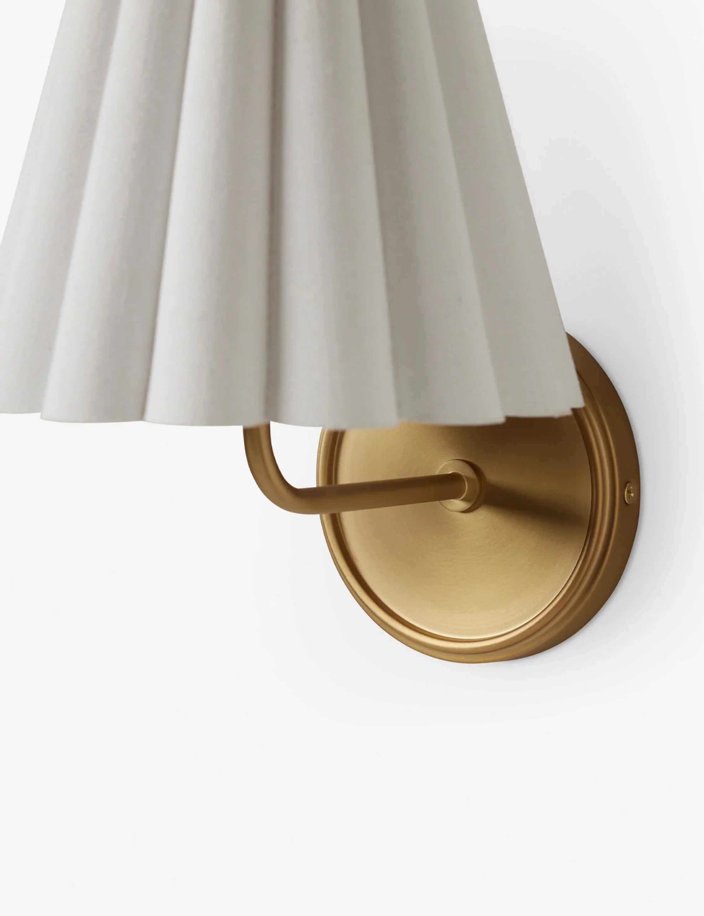 Aplique de pared cónico de tela de lino con textura minimalista Kaiya detalle2.webp__PID:a4fa99b9-6d8e-4238-888d-960d3ec7494d