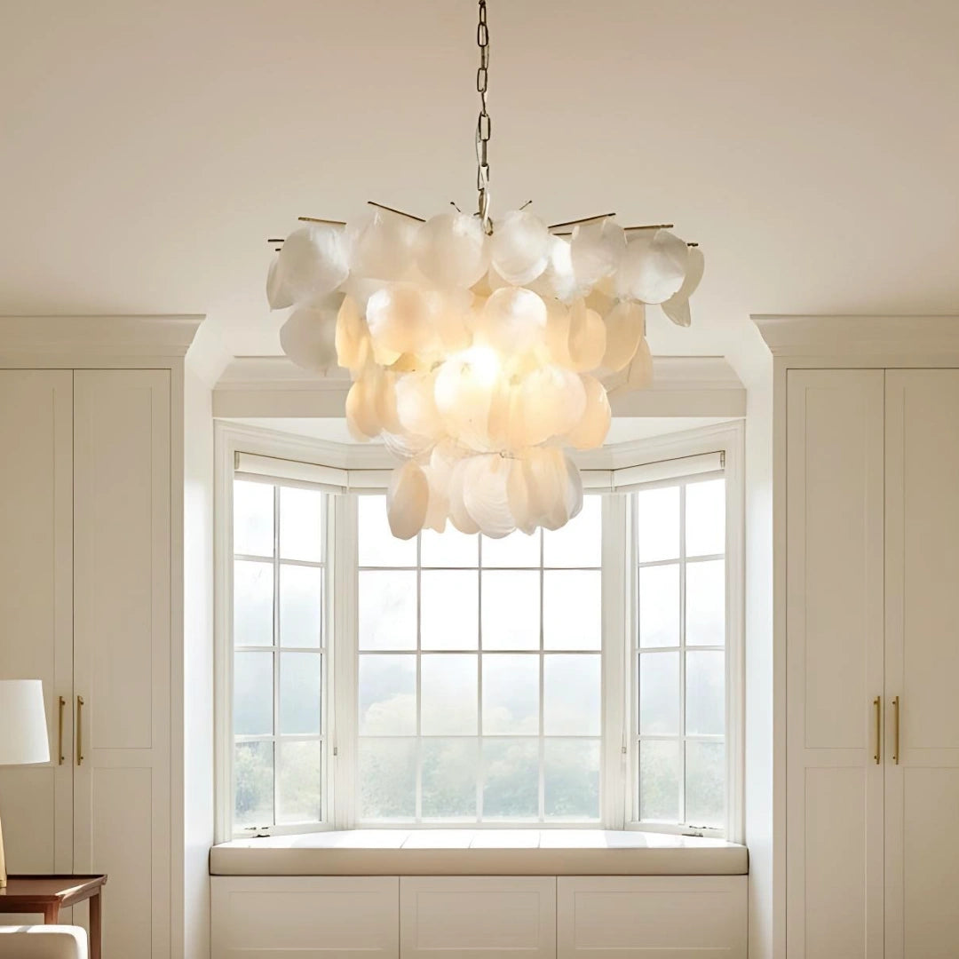 Lampadario in metallo di lusso con conchiglia naturale Leslie6.webp__PID:dadfd604-455a-4d34-8d0a-3aa364a26219