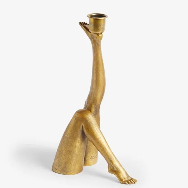 Diana Retro Art Kick Leg Gold Candle Holder 8.webp__PID:25661e09-f9dc-48dc-ae25-67342a4a1f36