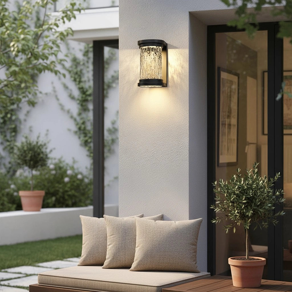 Lámpara de pared cilíndrica de vidrio de burbujas para exteriores Drew104.webp__PID:3c4b3886-6c2c-4c53-a6da-b861dca3ac4d