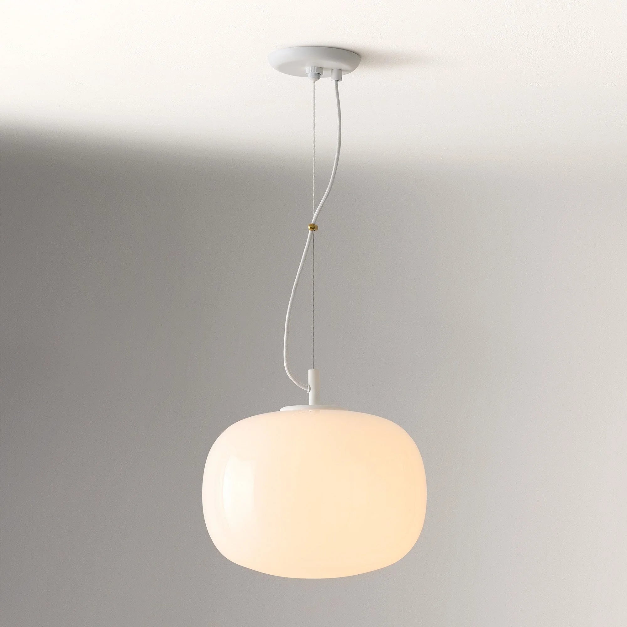 Lampada a sospensione Chronus minimalista in vetro lattimo rettangolare arrotondato1 (14).webp__PID:1692b8f8-c1cd-43bf-ac43-de9c451fd84a