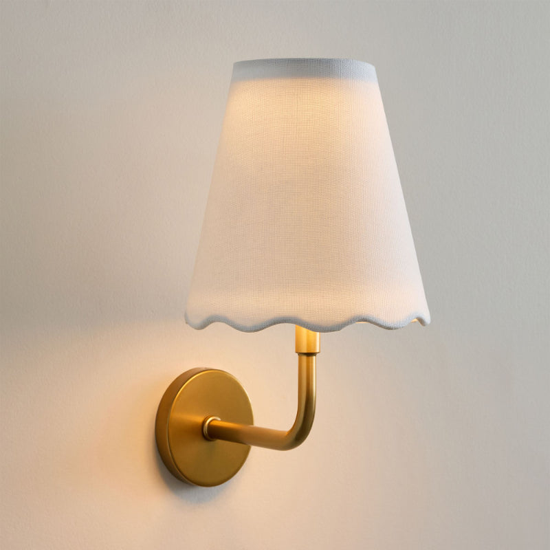 Aplique de pared de lino con forma festoneada recargable Neptune (5).webp__PID:fb61df1f-f068-412a-959e-96481e680c5d
