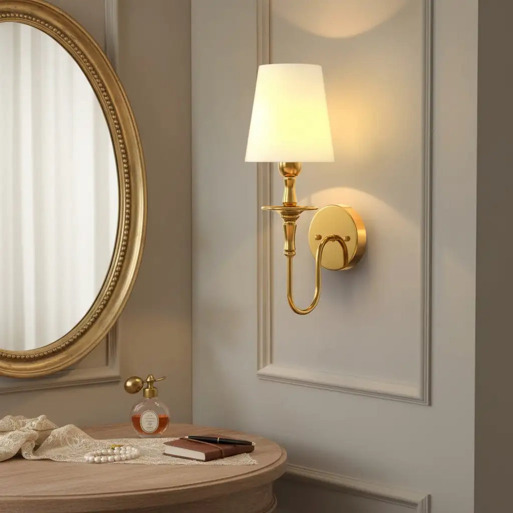 Aplique de pared con brazo curvo dorado clásico retro Xanthe3.webp__PID:676f0417-12fe-4e53-bf94-4779cca56f3c