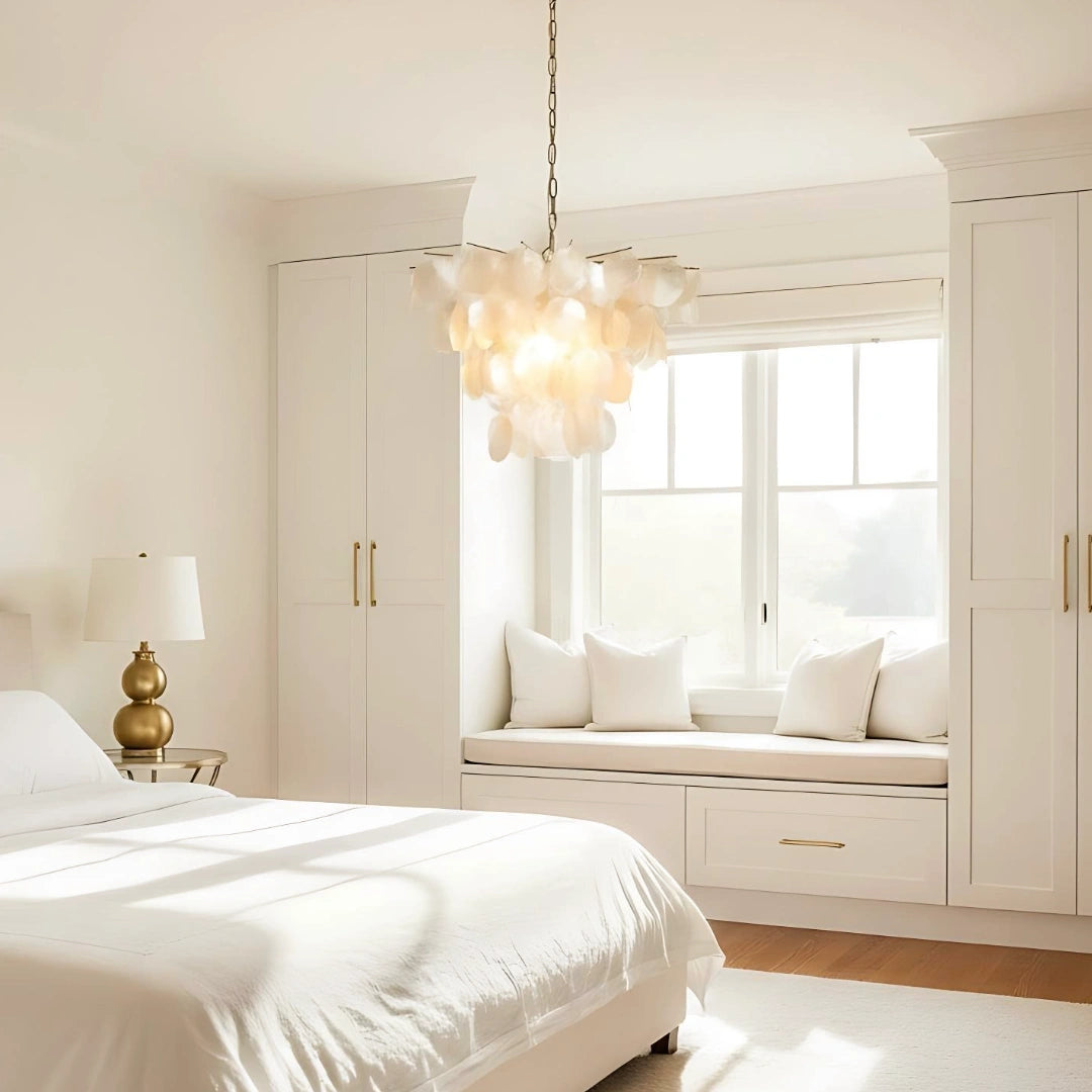 Lampadario in metallo di lusso con conchiglia naturale Leslie5.webp__PID:d604455a-6d34-4d0a-baa3-64a26219cc5b