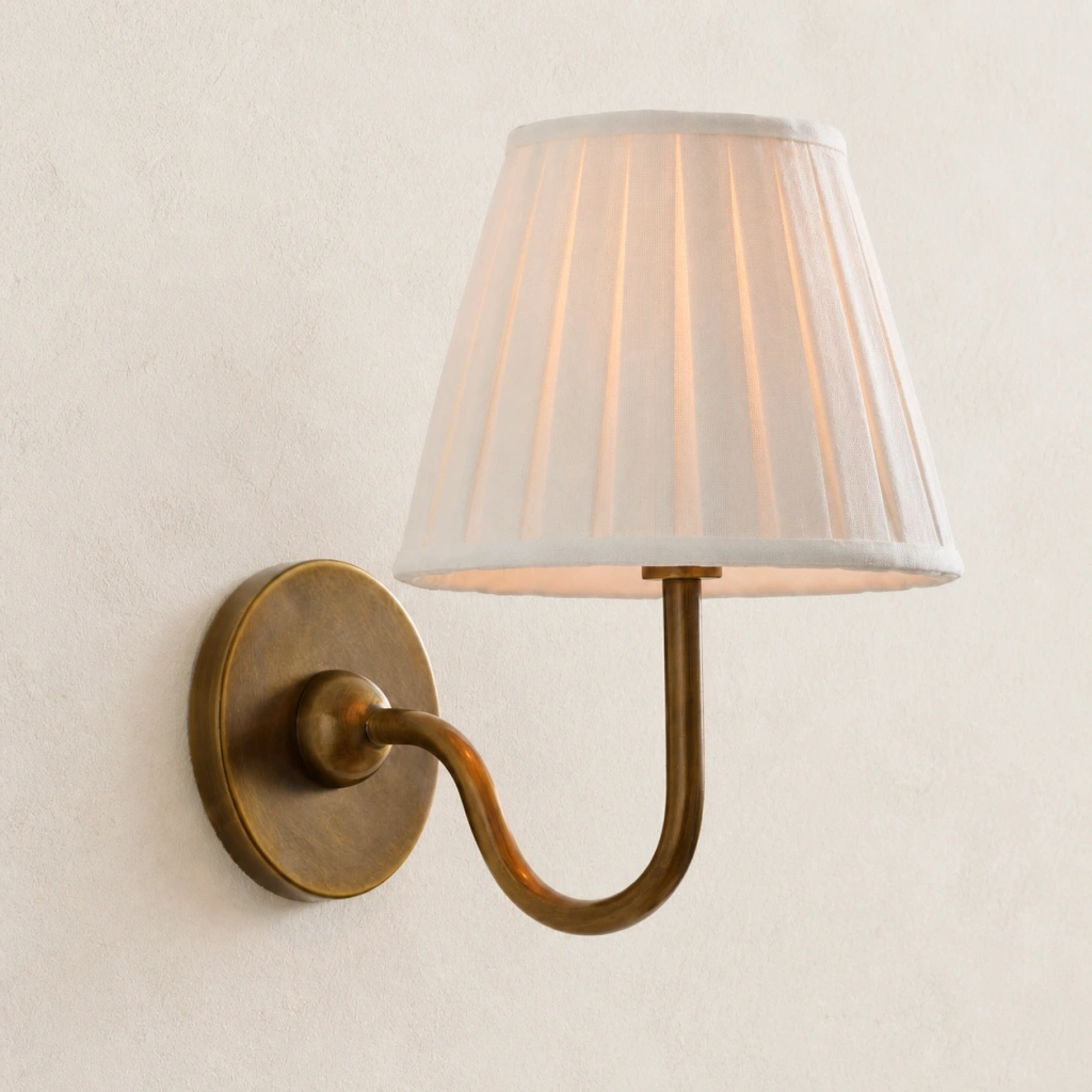 Tumbled Brass 1 Head Eosphine wall light