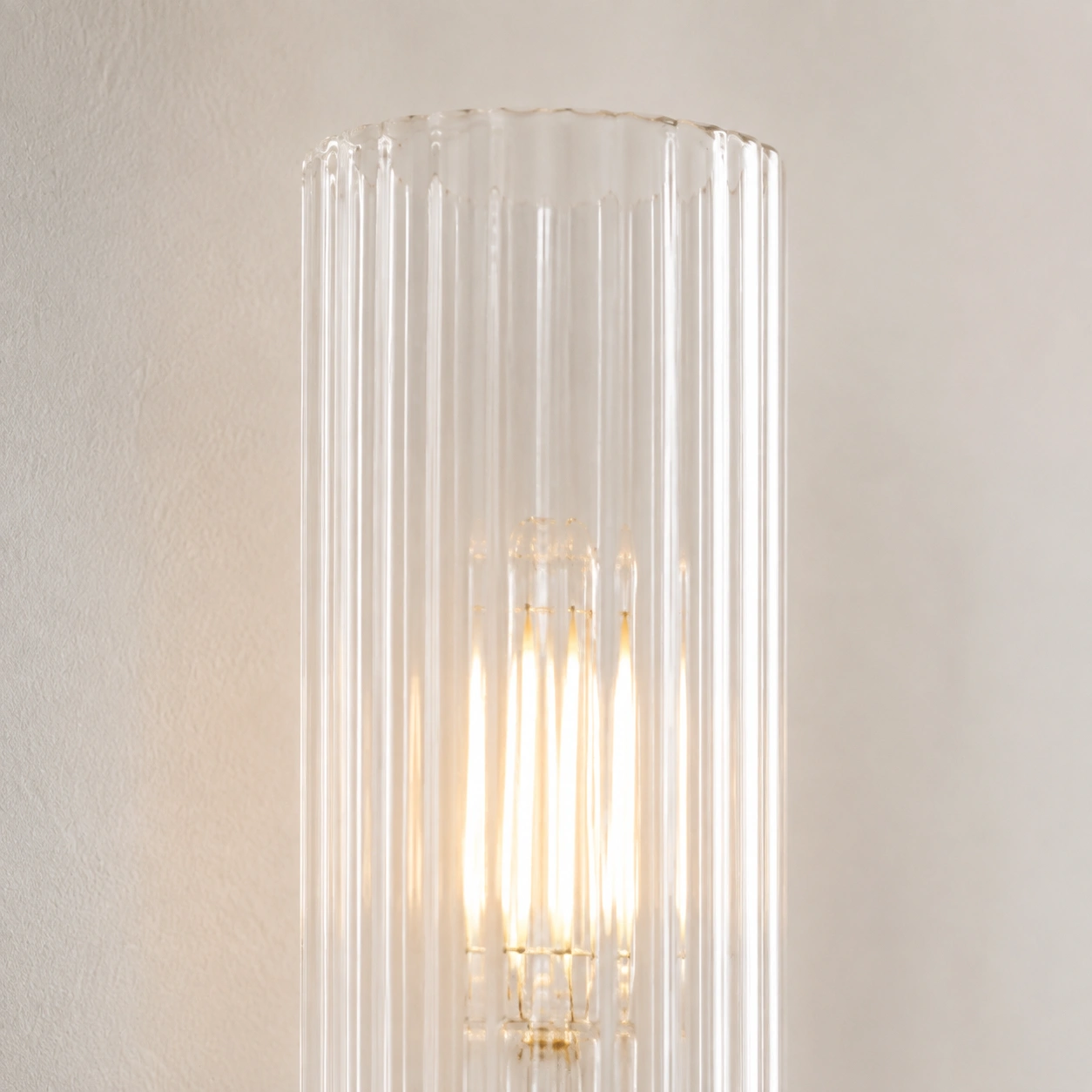 New ribbed-glass and bulb detail