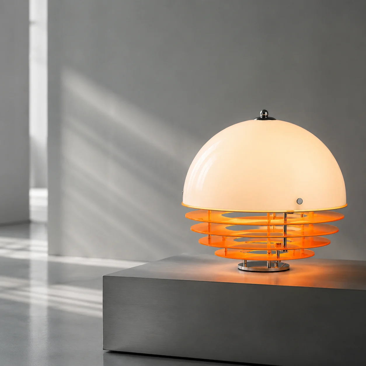 Hugo Bauhaus Sunset Glass Table Lamp